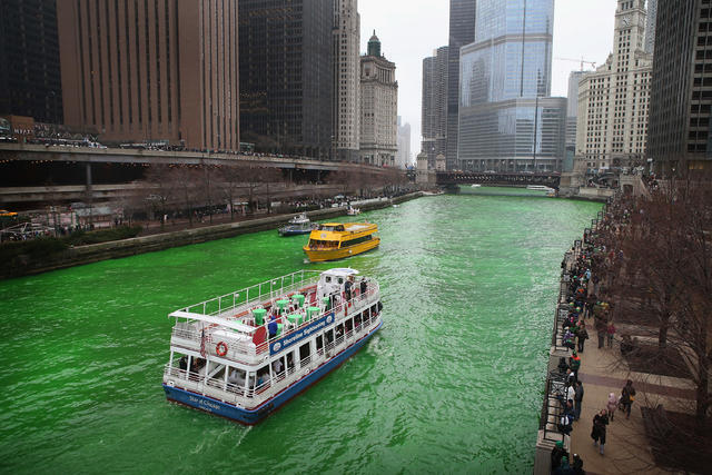 Open Door Travelers Chicago Saint Patrick's Day – Green Beer and Green River