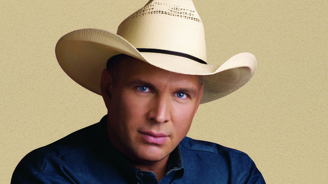 garth-brooks-dl-portrait.jpg 