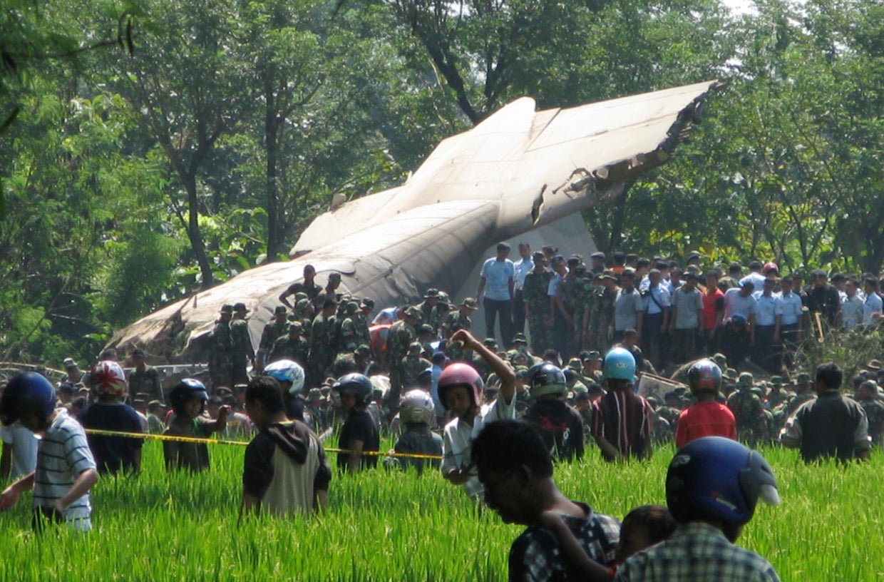 Unraveling The Tragedy Dozens Feared Killed After Plane Crashes The Human Cost - ukpmvig