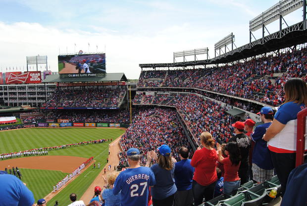 rangers-opening-day-2015-26.jpg 