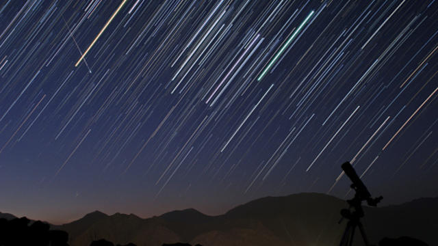 meteor-shower-2.jpg 