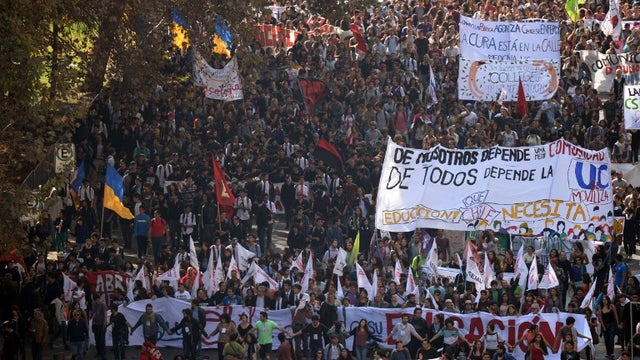 z6-manifestacin-en-chile.jpg 