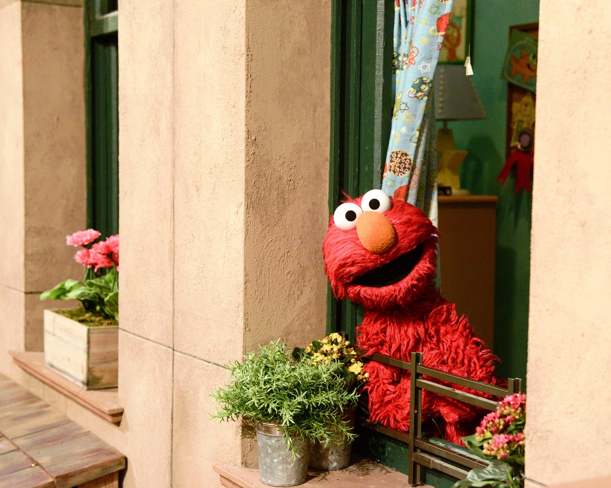 Can you tell me how to ren? How to renovate Sesame Street?