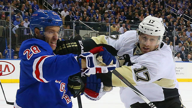 rangers-penguins.jpg 