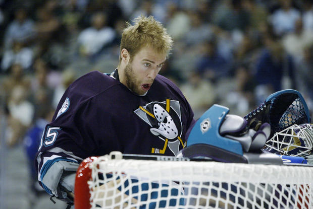 Giguere opens eyes 