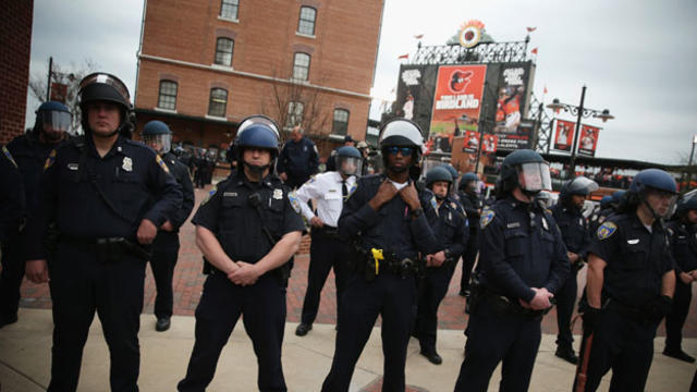 red-sox-baltimore-protests.jpg 