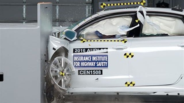 small-overlap-test-2016-audi-a6.jpg 