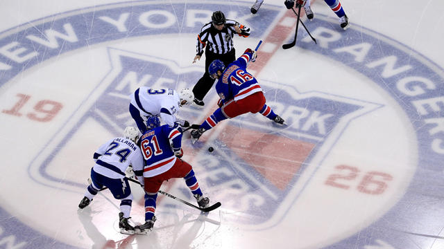 rangers-lightning2.jpg 