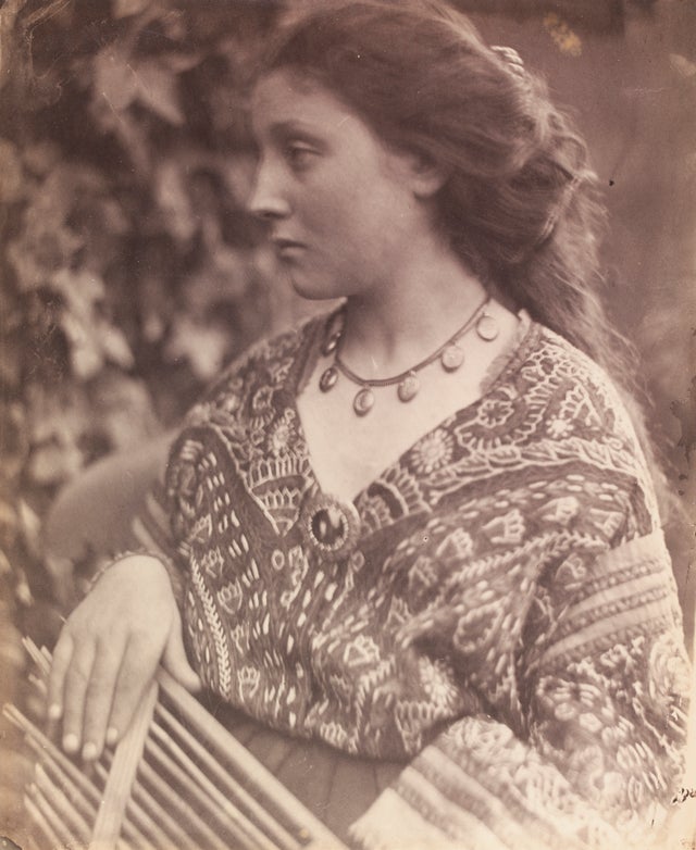 sappho-julia-margaret-cameron-1865-c-victoria-and-albert-museum-london.jpg