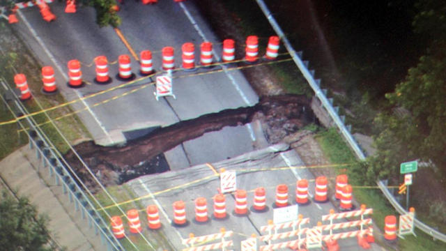 long-grove-road-collapse.jpg 