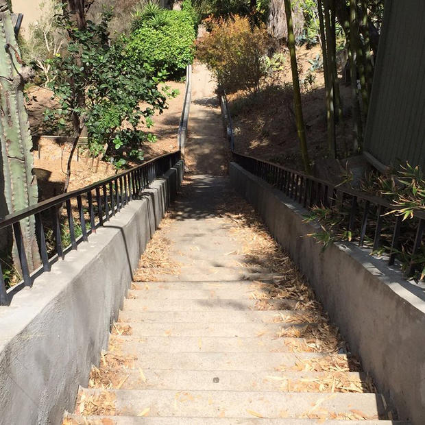 beachwood canyon stairs 