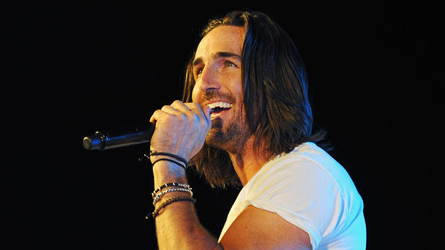 jake-owen-dl3.jpg 