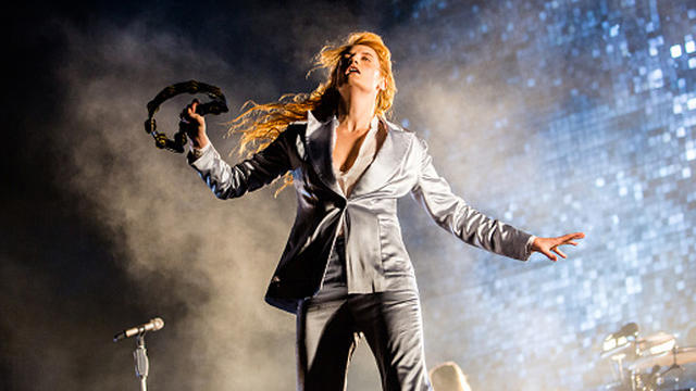 lollapalooza-2015-florence-and-the-machine-gettyimages-482830006.jpg 