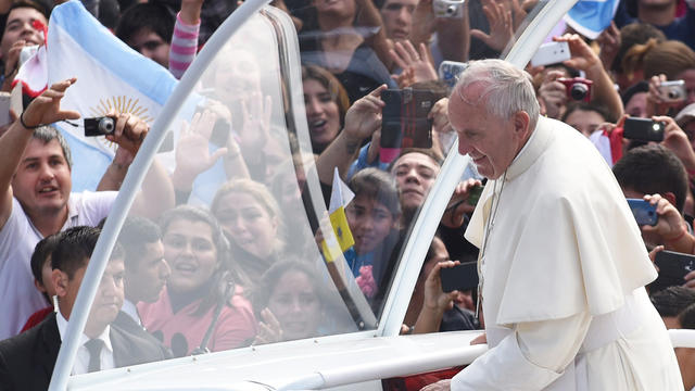 pope-francis-gettyimages-480377442.jpg 