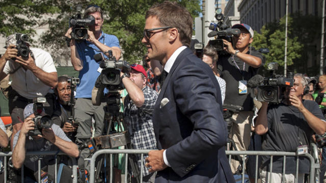 New England Patriots quarterback Tom Brady arrives at the Manhattan federal courthouse in New York Aug. 12, 2015. 