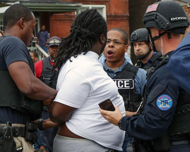 st-louis-shoot-protests.jpg 