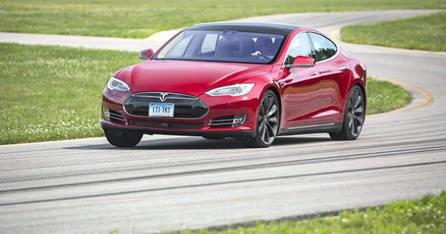 First death in a selfdriving car happens in a Tesla CBS News