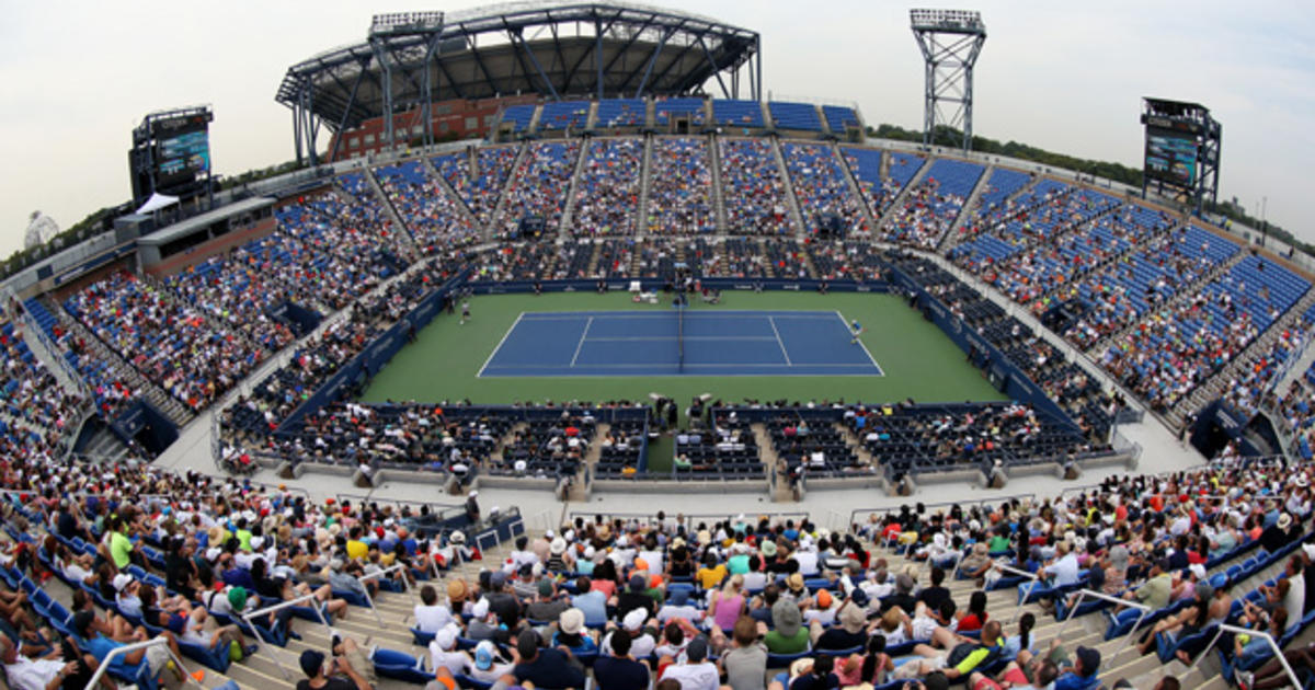 Tennis Fans Hit Flushing Meadows For Day 1 Of US Open - CBS New York