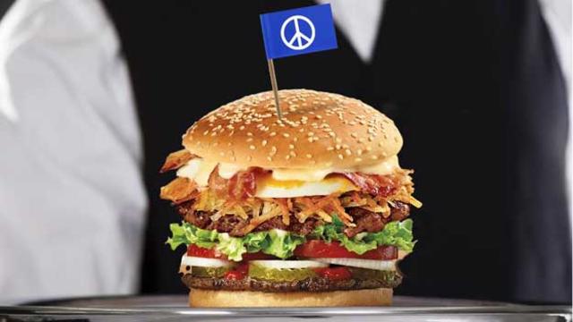 dennys-burger.jpg 