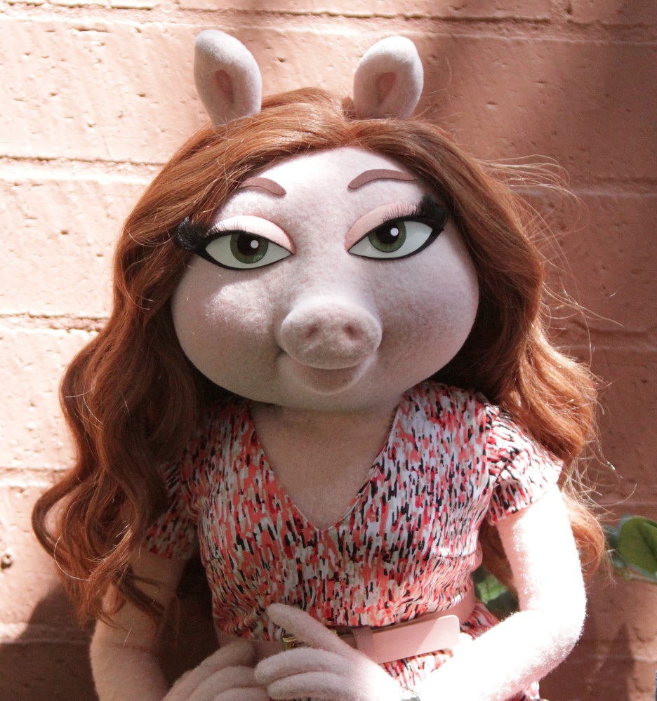 Meet Kermit's new girlfriend, Denise - CBS News