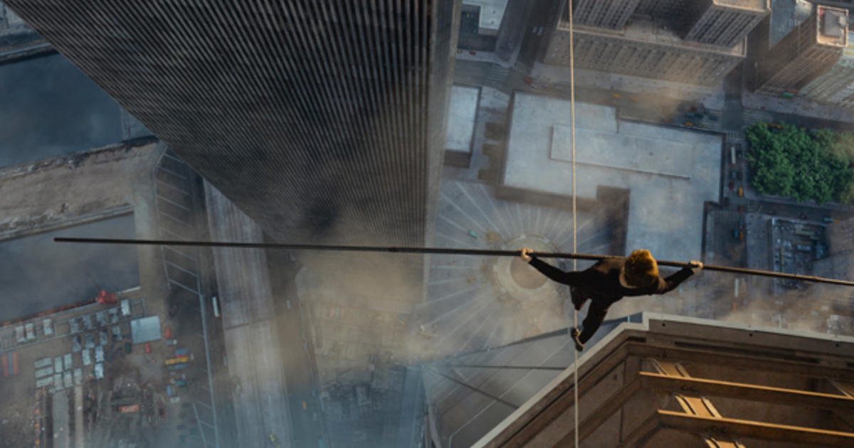 High-wire movie The Walk so realistic it's making people sick - CBS News