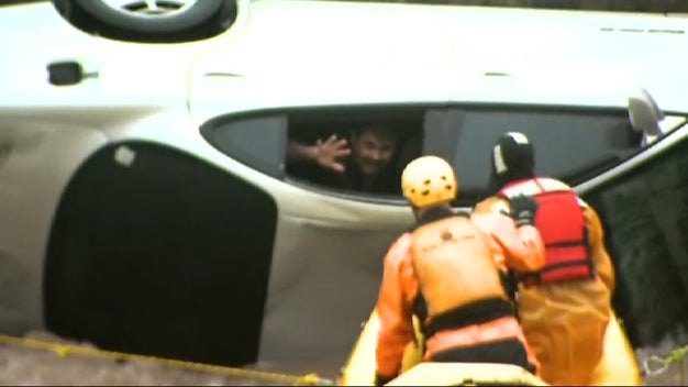 npcofloodrescue091213640x360.jpg 