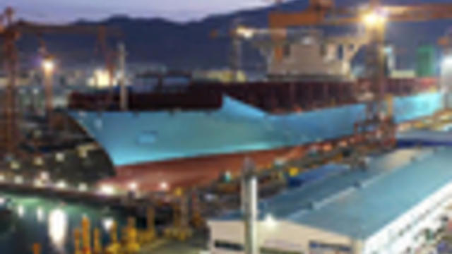 timelapse0621buildingshipmaersk1120x90.jpg 