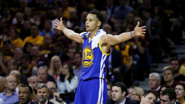 steph-curry-golden-state-warriors-reacts.jpg 