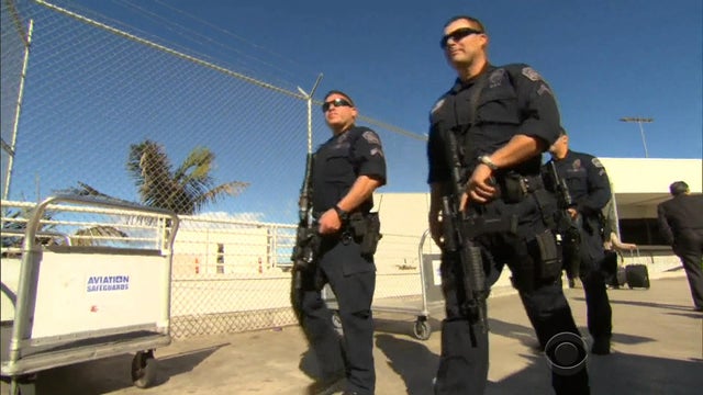 en1125peguessecurity.jpg 