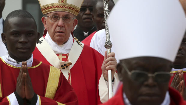 Pope Francis arrives to celebrate Mass in Kampala, Uganda, Nov. 28, 2015. 