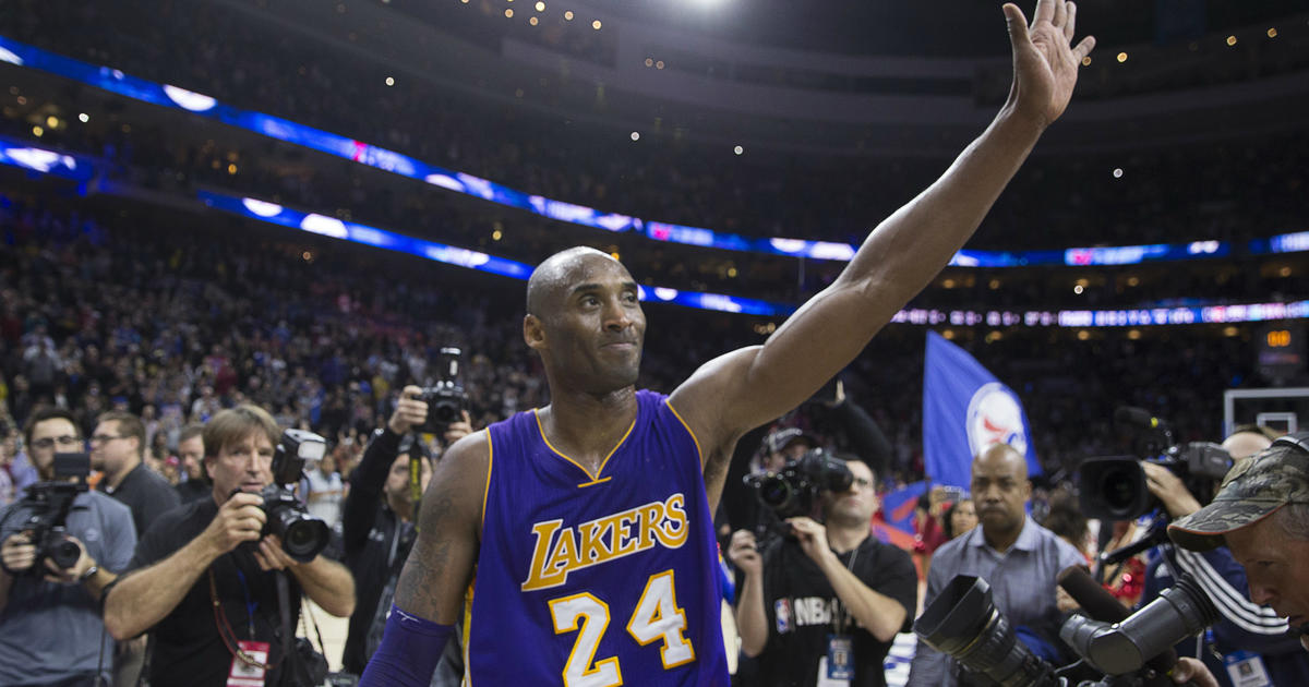 Philadelphia Fans Showered Kobe Bryant With Boos 19 Years Ago