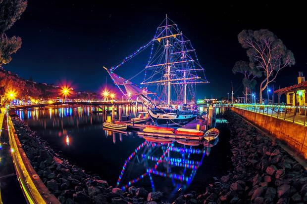 Dana Wharf Holiday Boat Parade 