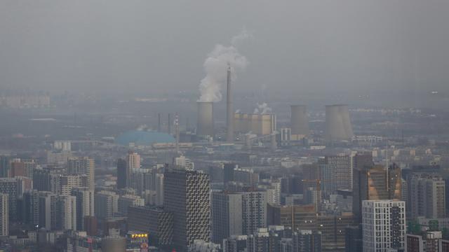 chinabeijingsmogskyline.jpg 