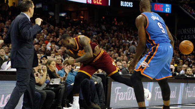 lebron-james-crashes-into-stands.jpg 