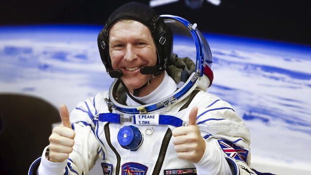 timpeake-astronaut.jpg 