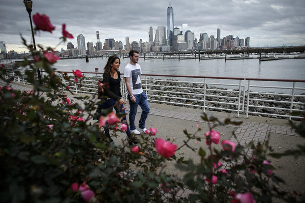 New Yorkers Enjoy 70 Degree Temperatures In Late December 