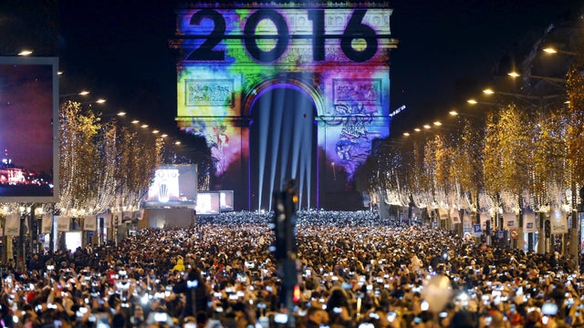 paris-new-years-2.jpg 