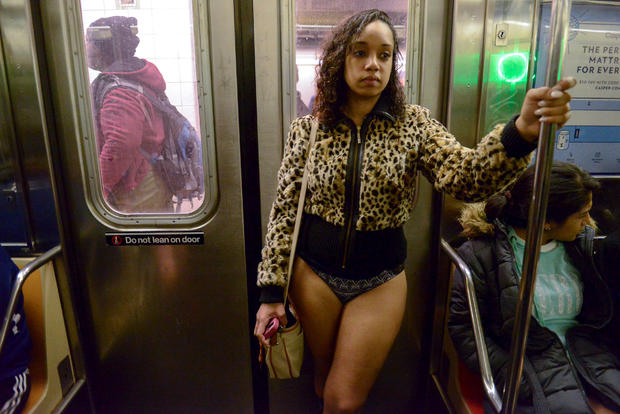 no-pants-subway-ride-rtx21rq5.jpg 