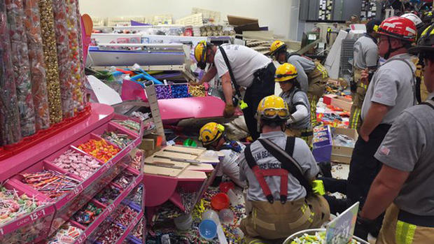 Aisles Collapse In Party City 