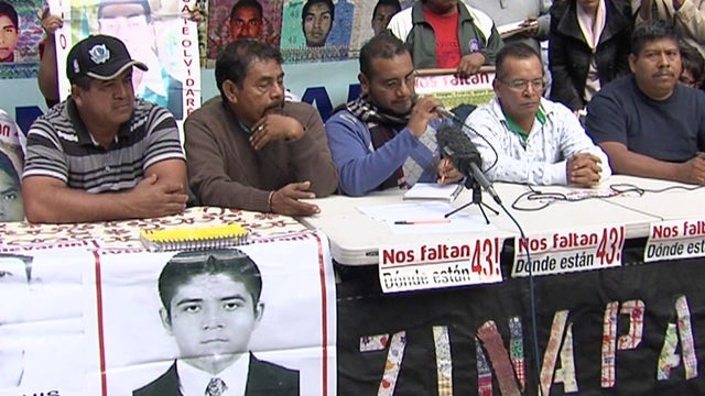 cbsreunionpgrpapasayotzinapa.jpg 