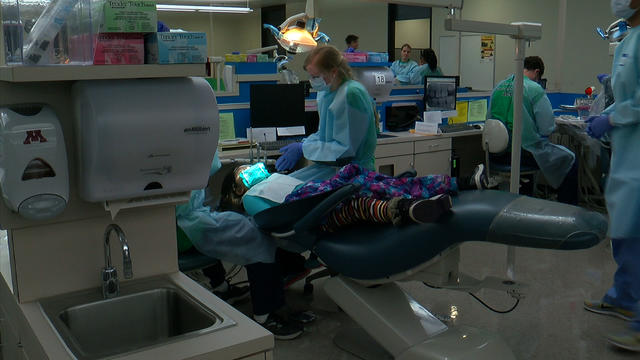 give-kids-a-smile-dentist.jpg 