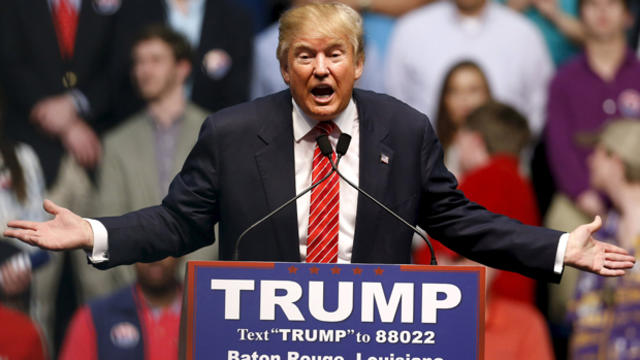 ​Republican U.S. presidential candidate Donald Trump holds a rally in Baton Rouge, Louisiana, Feb. 11, 2016. 