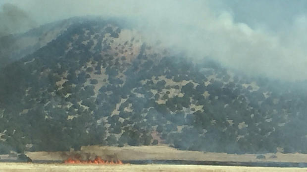 Ft Carson Wildfire 2 (from El Paso Wildland Fire tweet) 