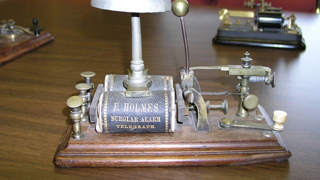 holmes-burglar-alarm-promo.jpg 