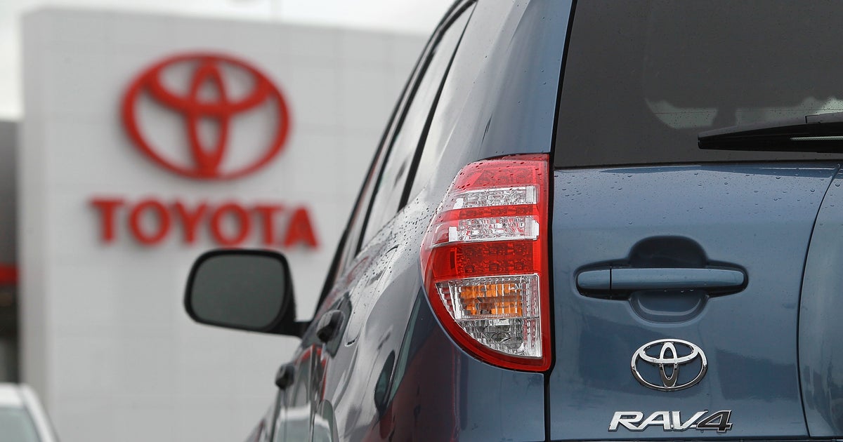 Two deaths, Canadian probe cause huge Toyota SUV recall - CBS News