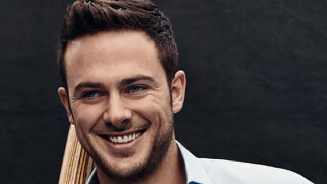 Cubs' Kris Bryant gets endorsement deal for Express clothing