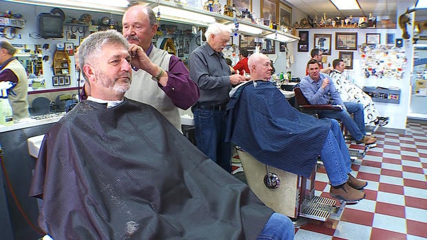 Finding Minnesota - Paul's Barber Shop In Blaine 
