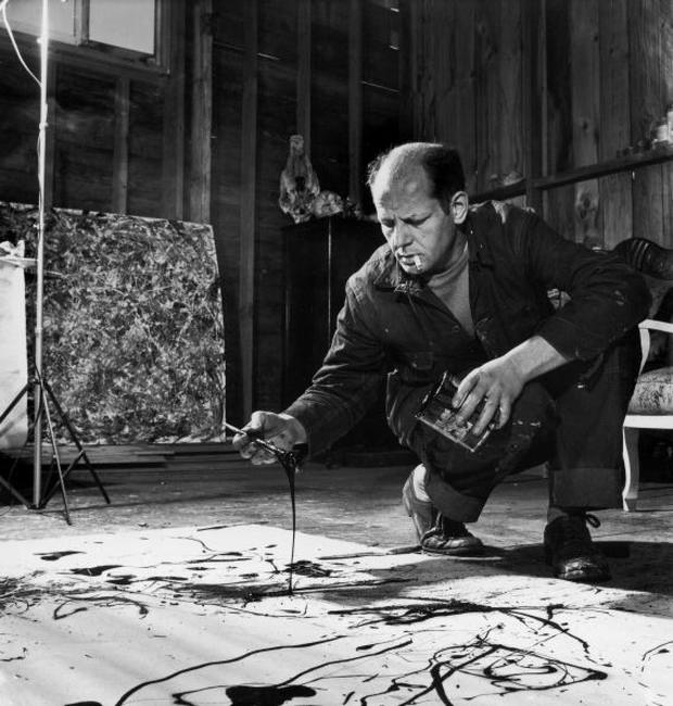 jackson-pollock-dribbling-paint-martha-holmes-life-picture-collection-getty.jpg 