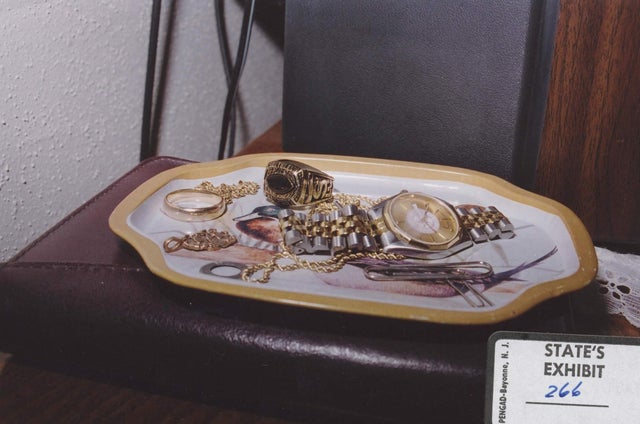 templejewelryevidence.jpg 