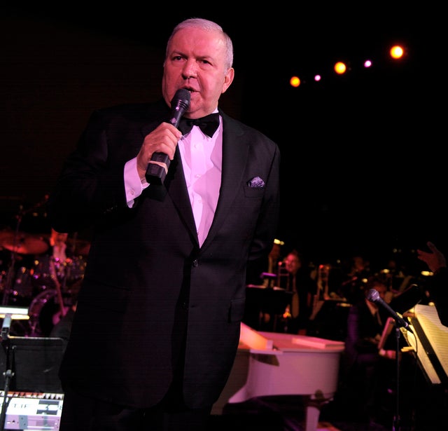 frank-sinatra-jr-getty-105127900.jpg 
